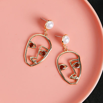 Handmade artistic design exaggerated hollow face contour modeling pearl earrings fun funny earrings