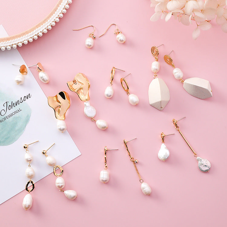 Vintage geometric metal pearl asymmetric earrings design personalized earrings