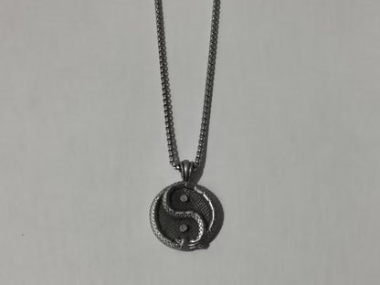 Men's Personalized Stylish And Simple All-match Pendant Sweater Chain